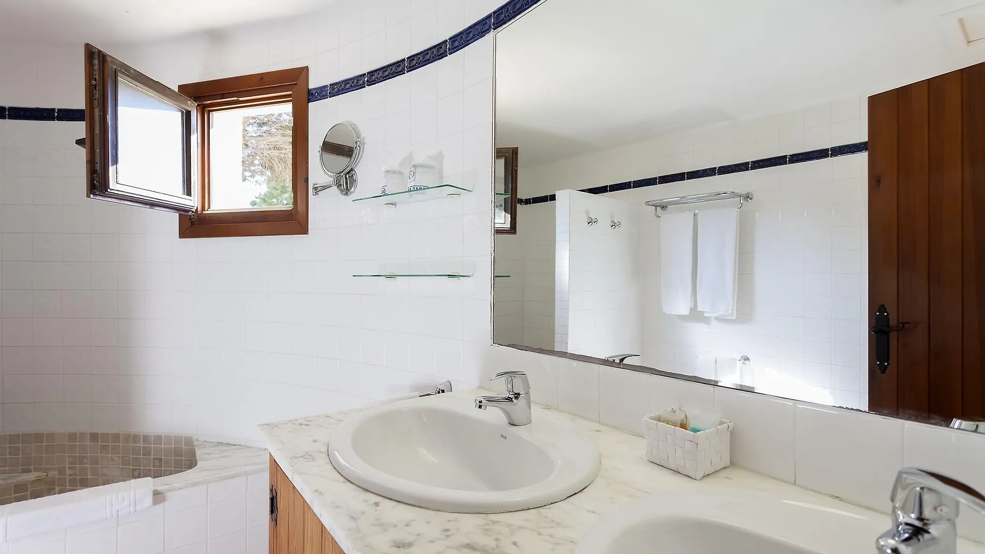 Cortijo El Sotillo San Jose  Hotel